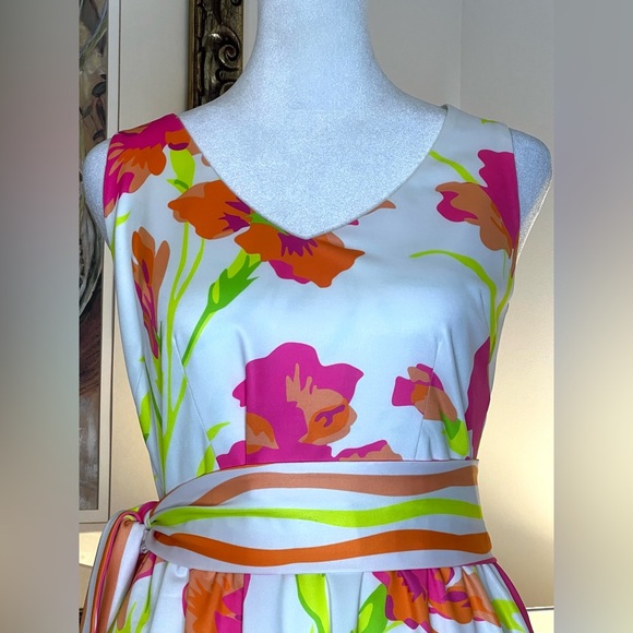 Gretchen Scott Jersey Date Night White Floral Dress Size Small - Picture 3 of 13